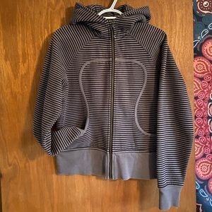 LULULEMON SWEATER
